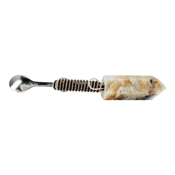 Agate crystal spoon with metal handle.